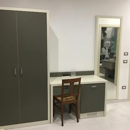 Madigans Panzió Lecce