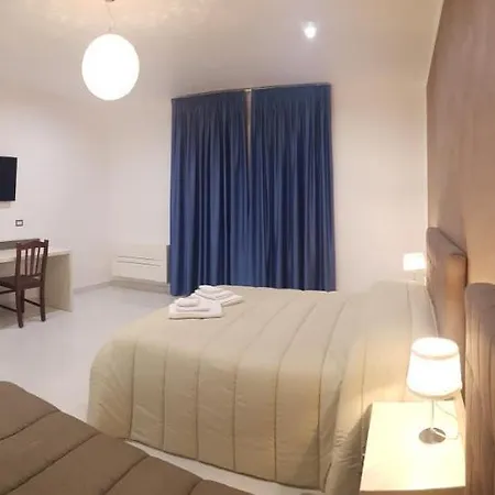 Nocleg ze śniadaniem Madigans 4*